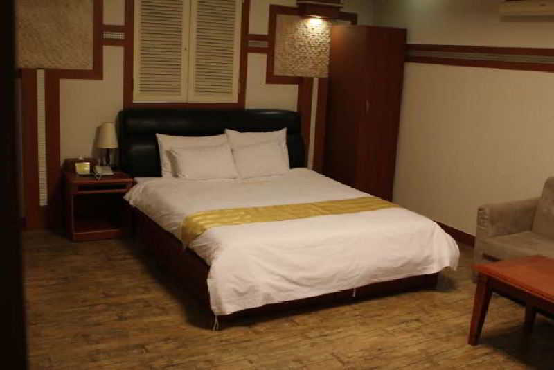 Amour Hotel Szuvon Kültér fotó